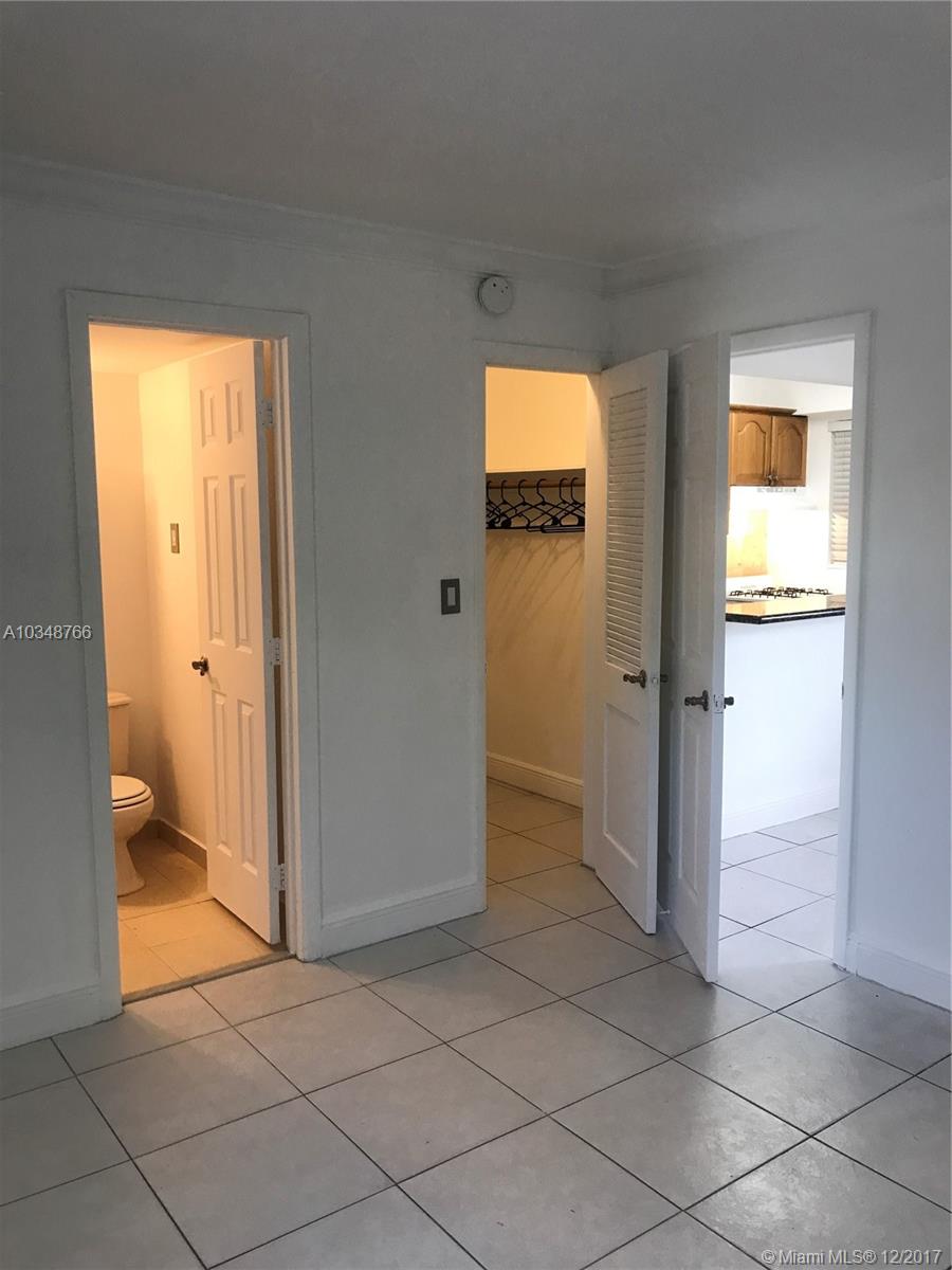 SALZEDO IN THE GABLES CON - Residential Lease