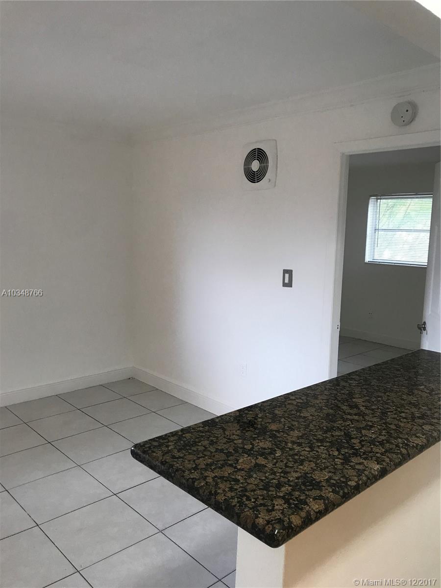 SALZEDO IN THE GABLES CON - Residential Lease