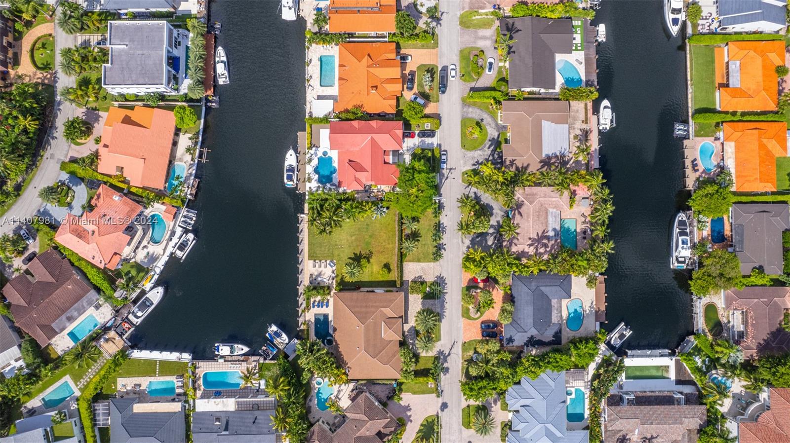 EASTERN SHORES 1ST ADDN - Land