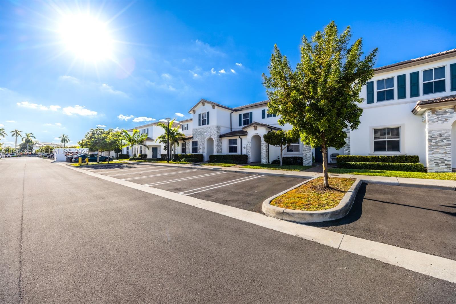 WESTVIEW GARDENS APARTMEN - Residential