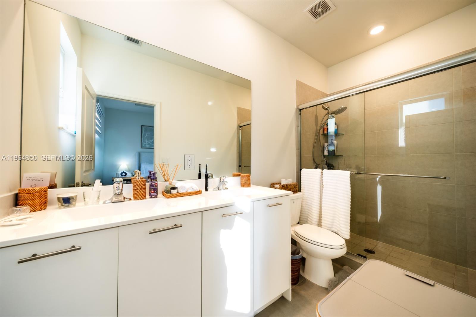 WESTVIEW GARDENS APARTMEN - Residential