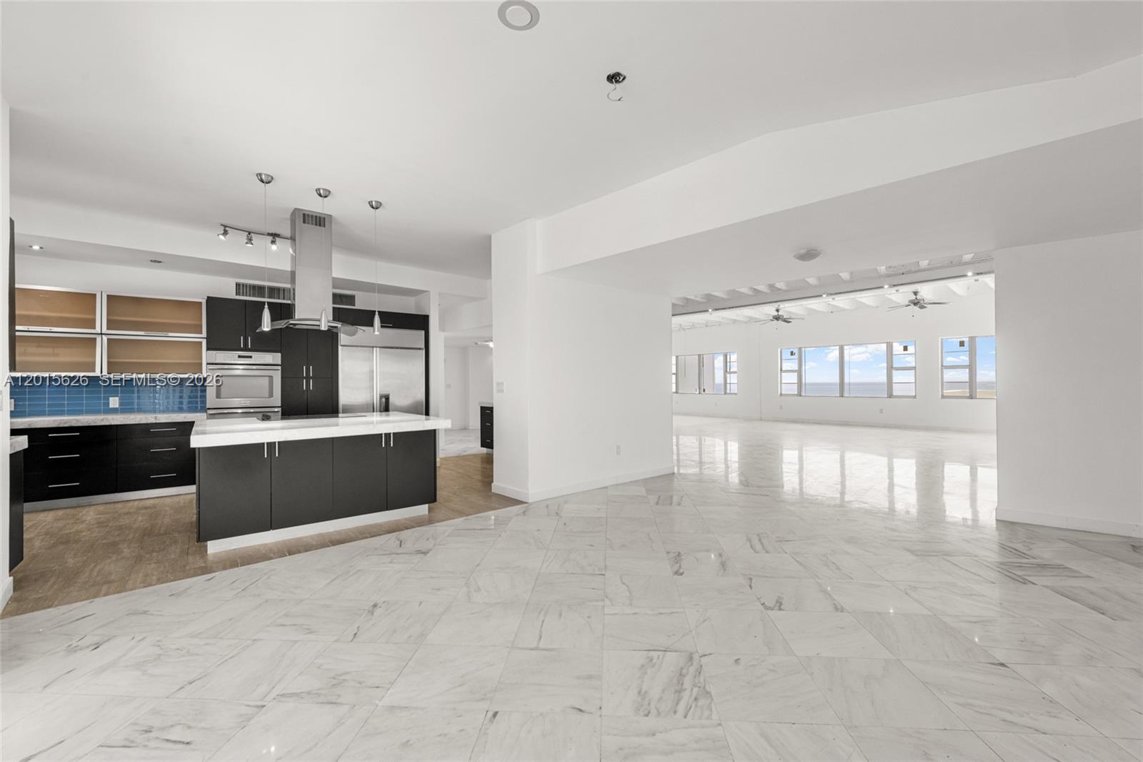 5255 Collins Ave PH A & CD