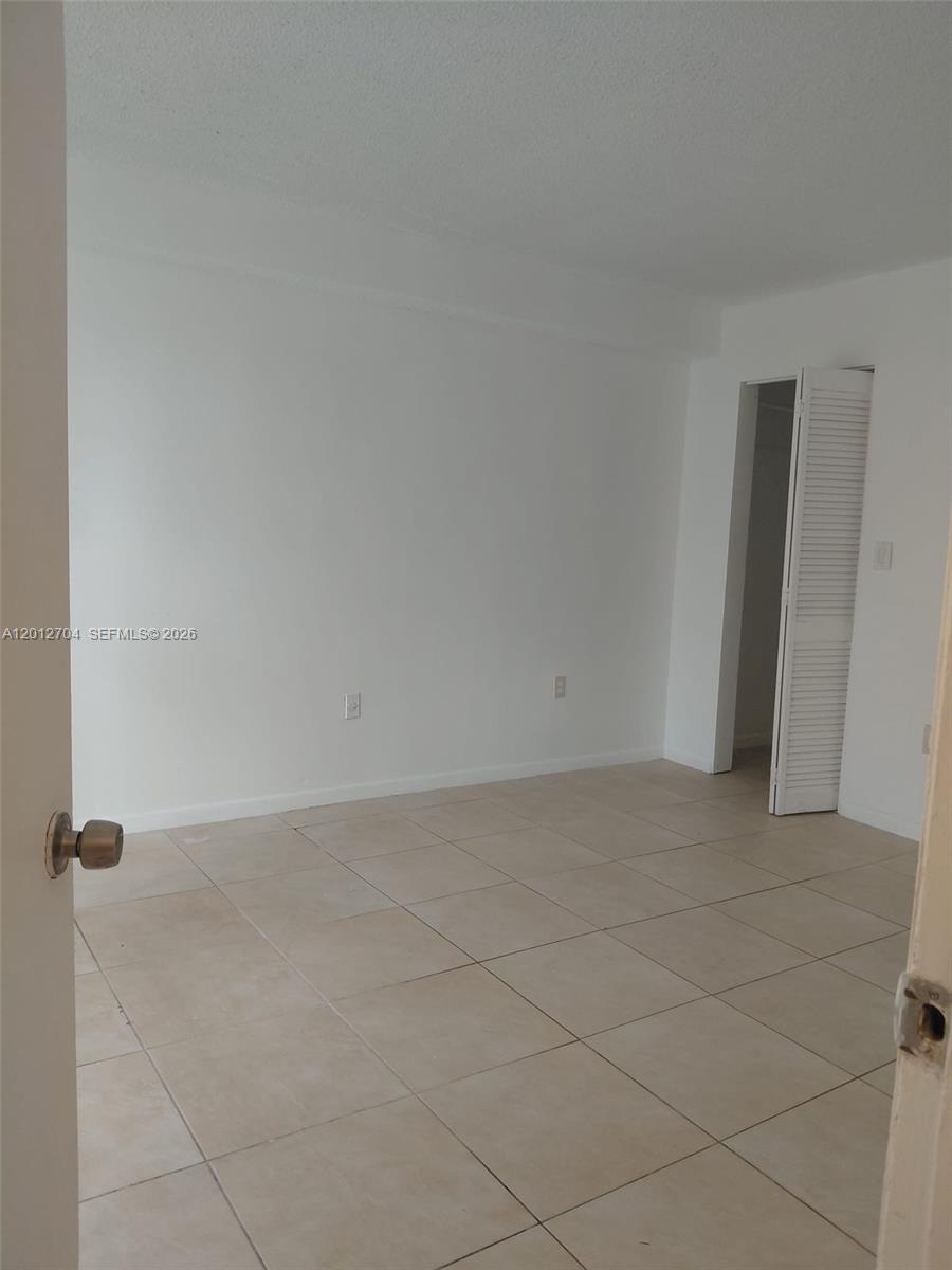 INTERNATIONAL PARK CONDO - Residential Lease