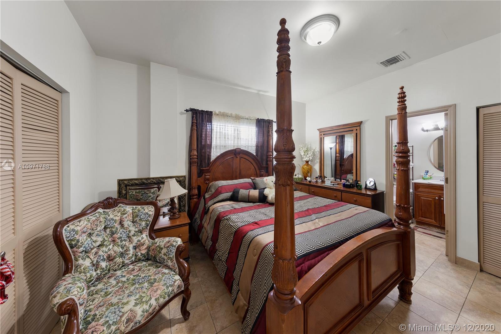 redland +-25 ACRES - Residential
