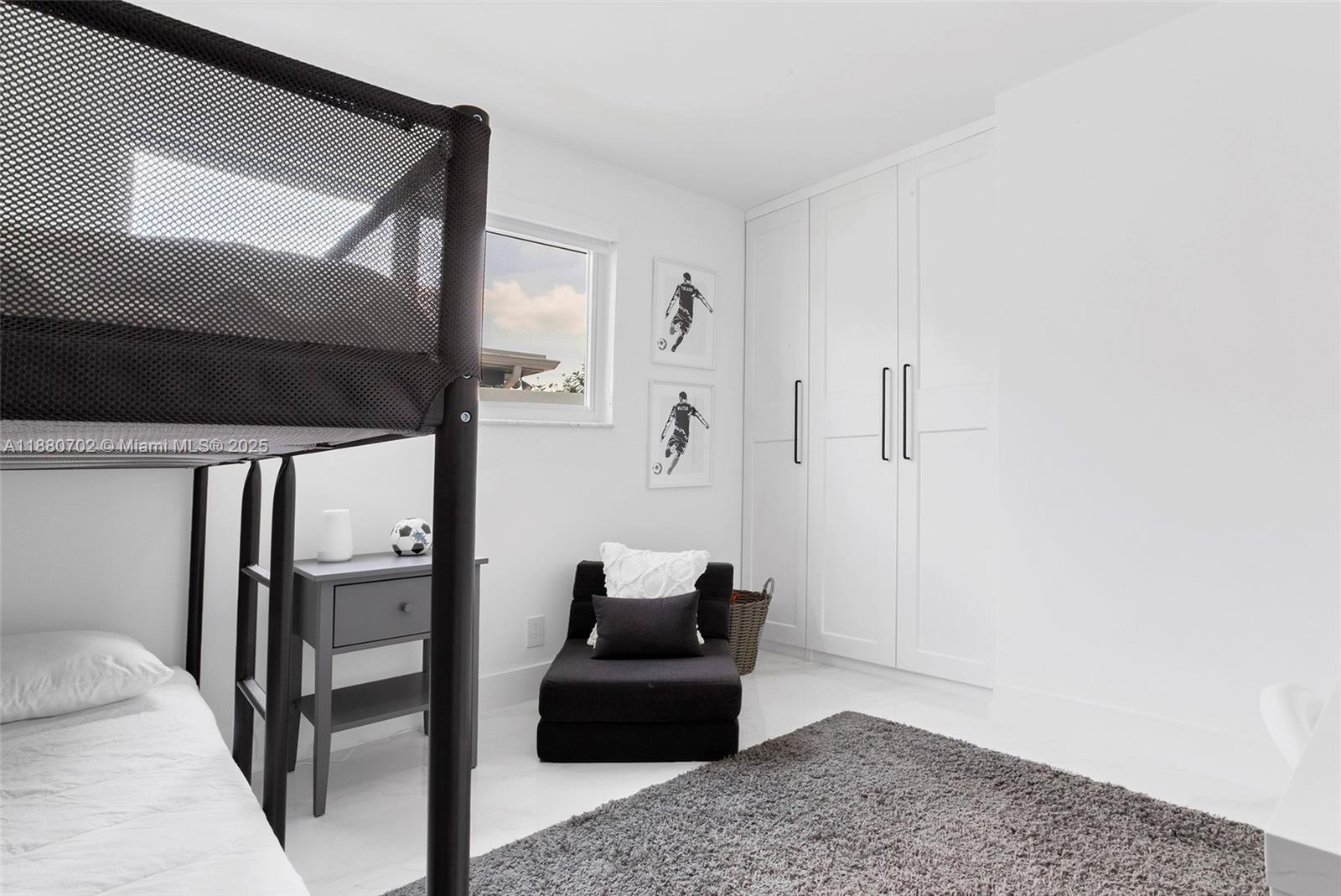 HOLLYWOOD HILLS AMEN PLAT - Residential