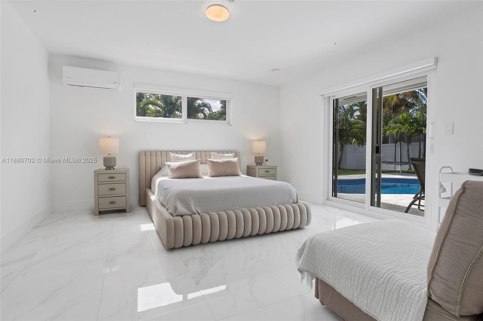 HOLLYWOOD HILLS AMEN PLAT - Residential