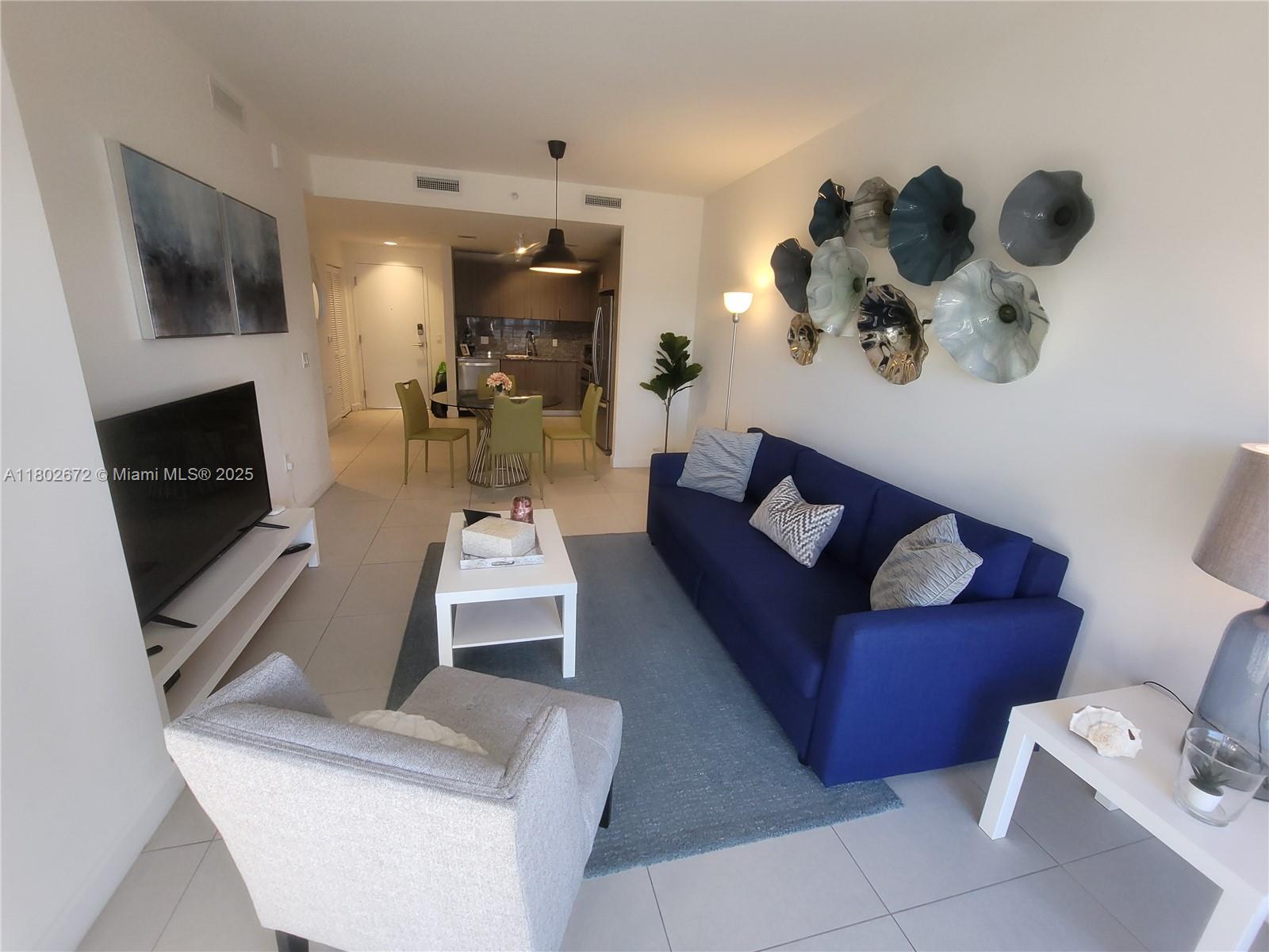 Rental Property at 5350 Nw 84th Ave 714, Doral, Miami-Dade County, Florida - Bedrooms: 1 
Bathrooms: 1  - $3,200 MO.