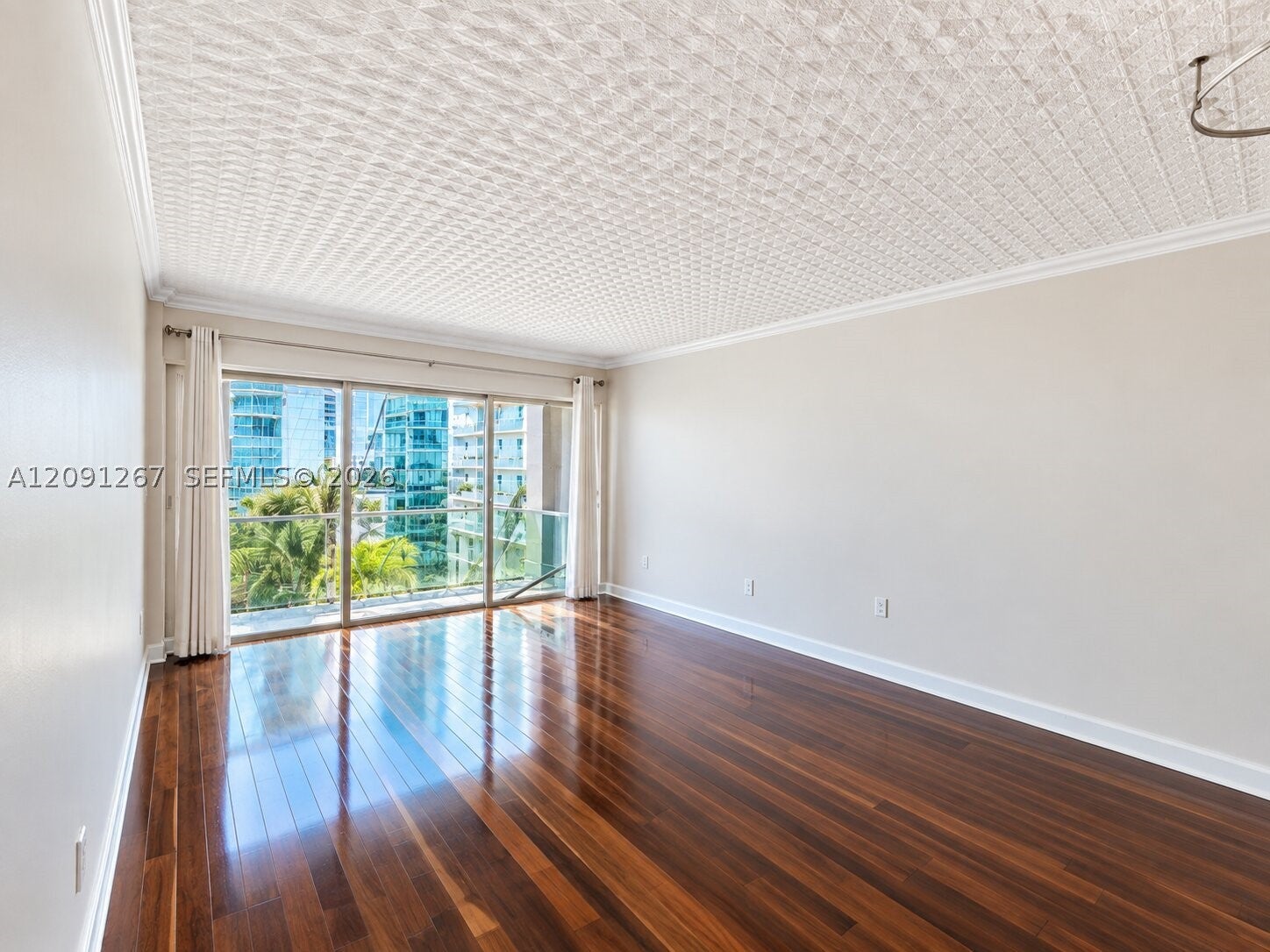 View photos, virtual tours, details... 600 NE 25th St 63