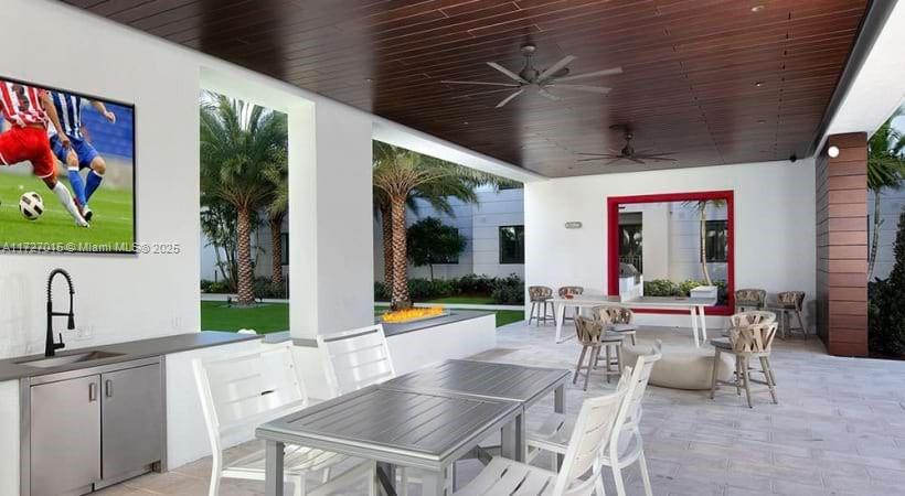 JOHNS GLADES WEST MXPD - Residential Lease