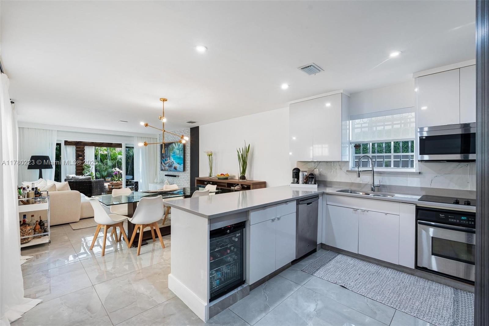 WEBSTER TERR - Residential
