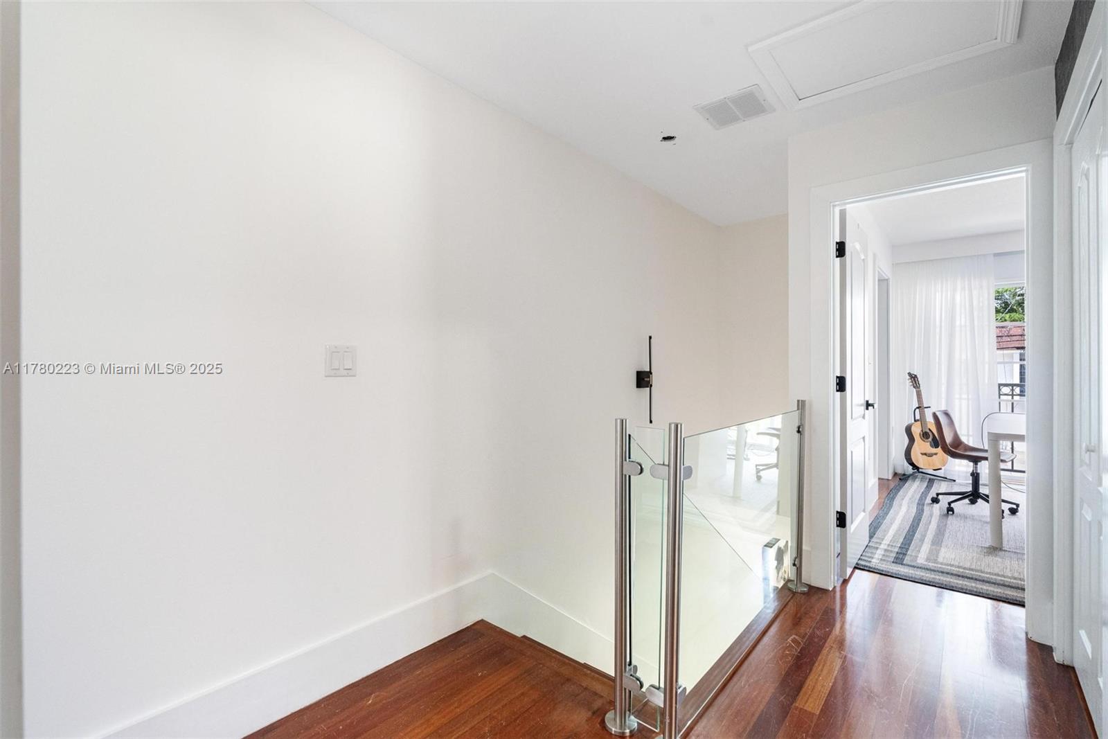 WEBSTER TERR - Residential