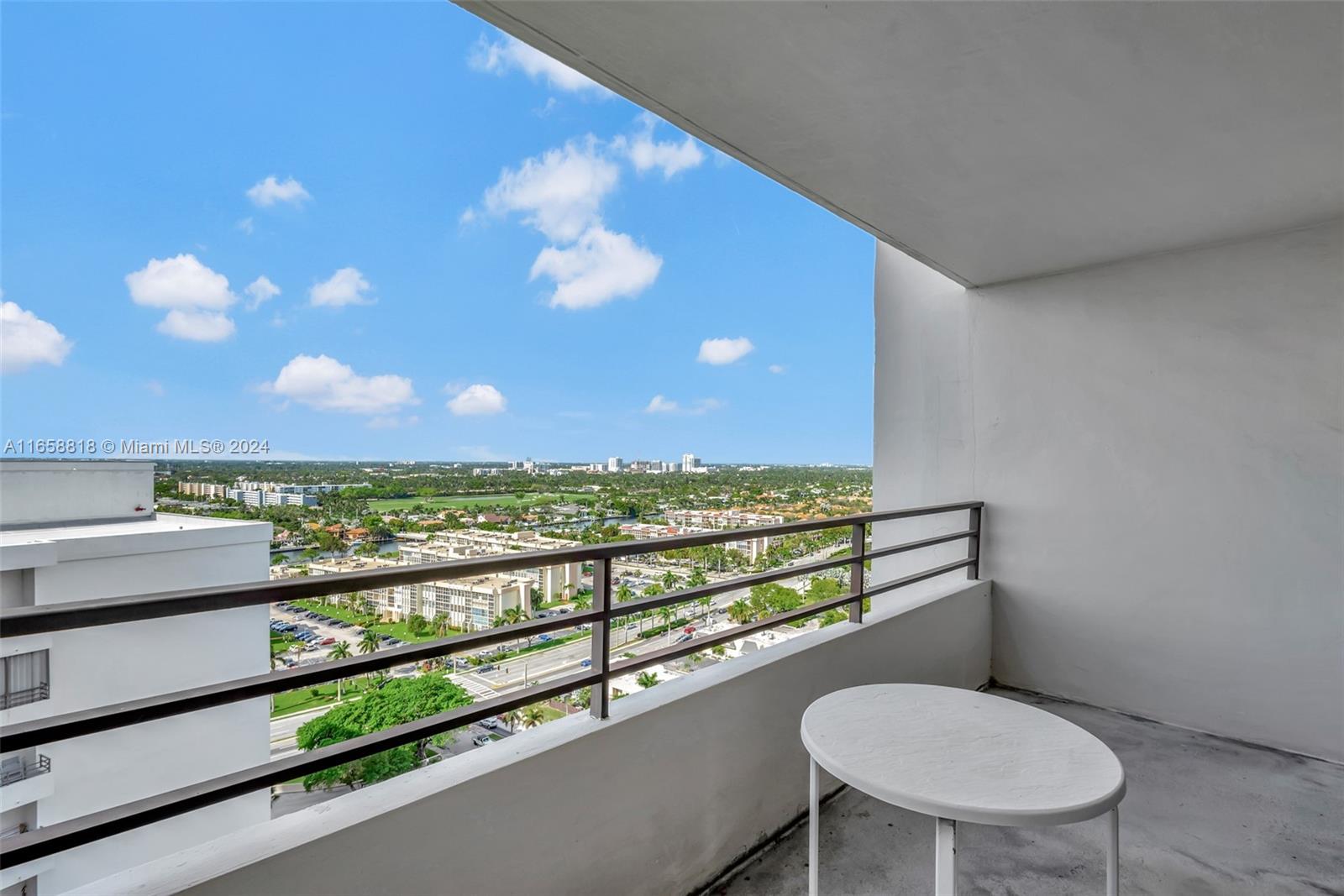 OLYMPUS CONDO PHASE - Residential
