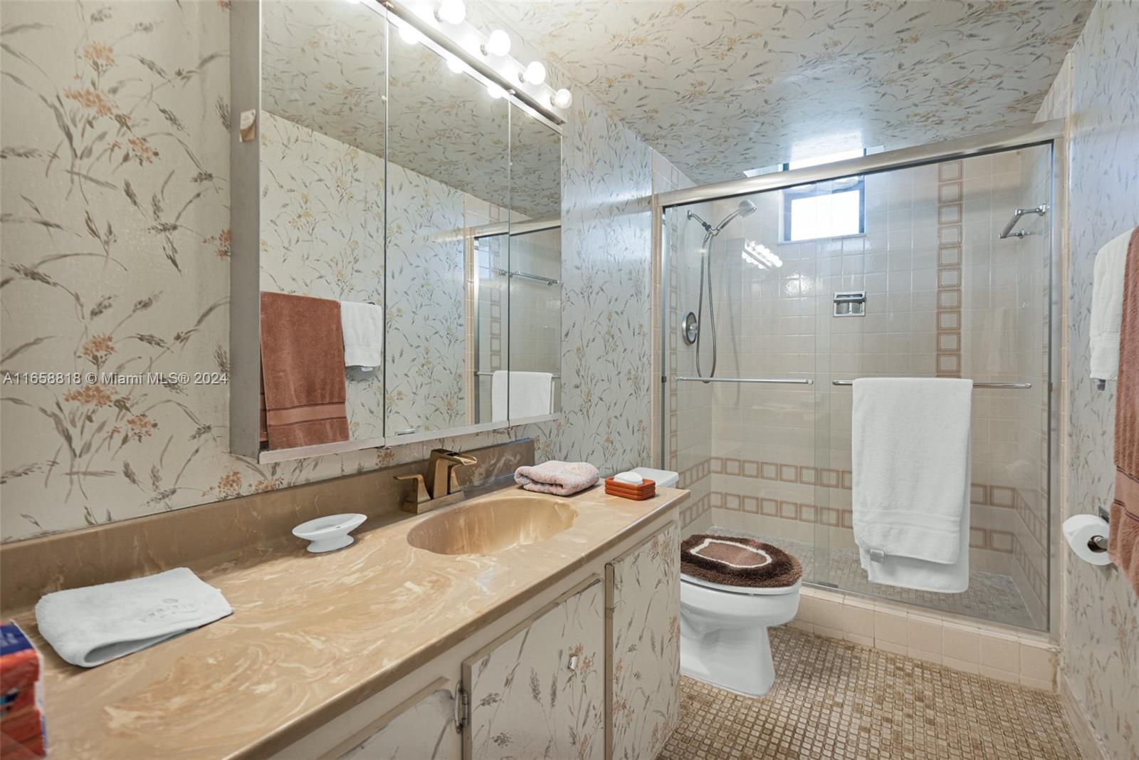 OLYMPUS CONDO PHASE - Residential