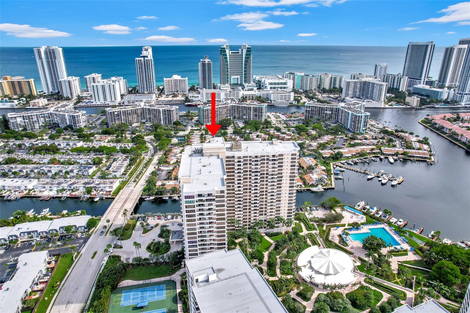 OLYMPUS CONDO PHASE - Residential