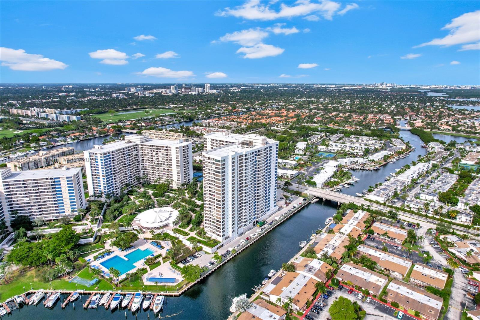 OLYMPUS CONDO PHASE - Residential