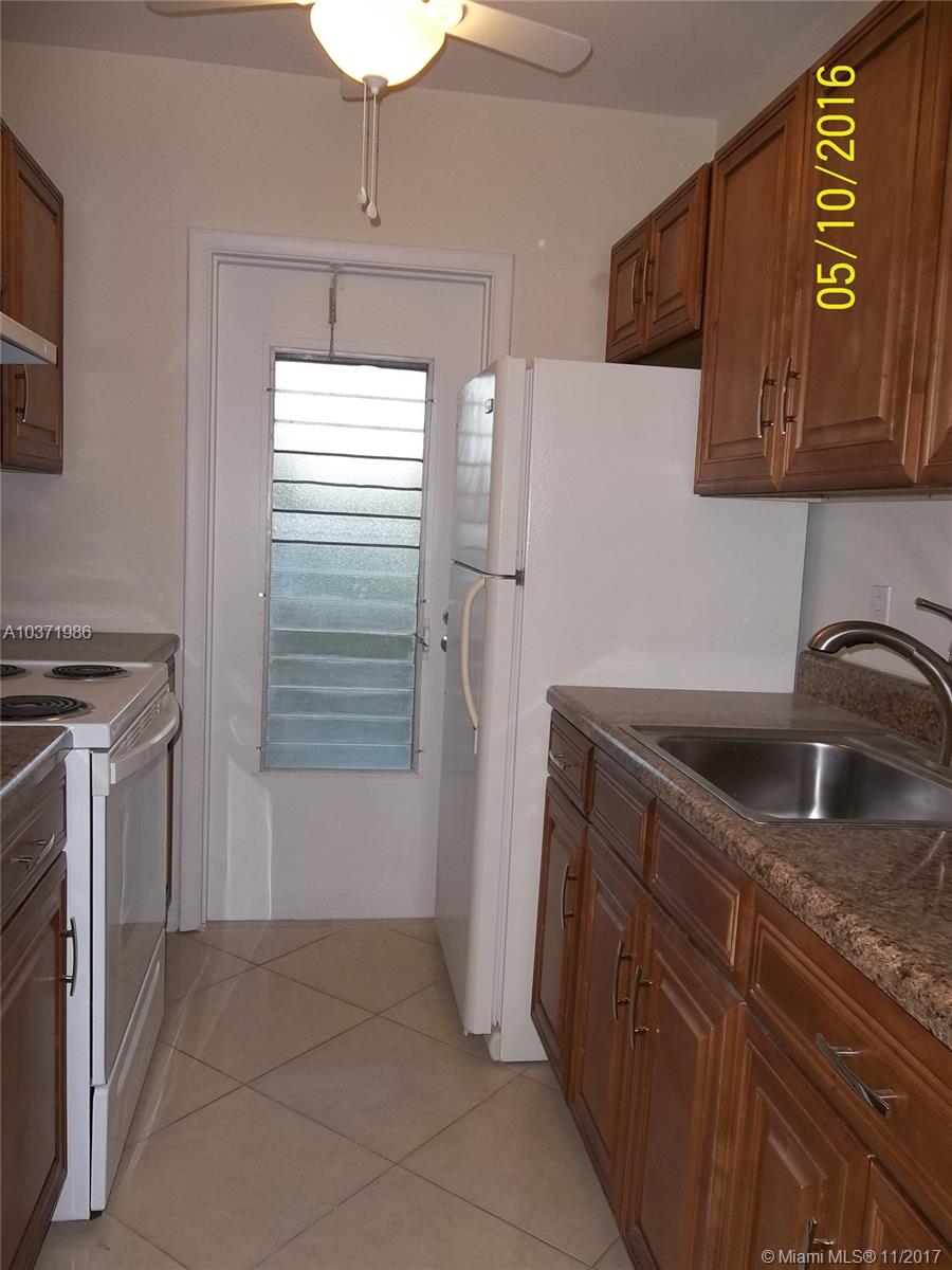 SEVENTEENTH GREEN CONDO - Residential Lease