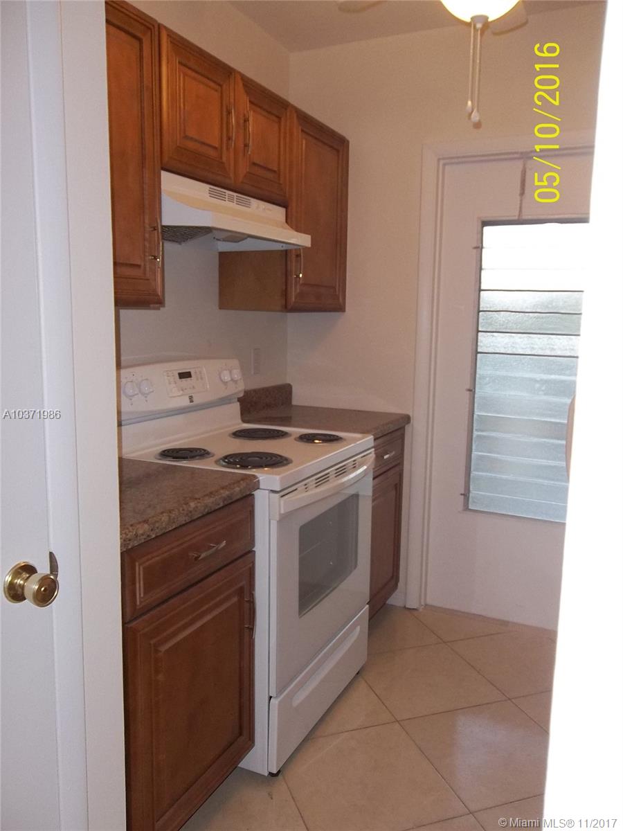 SEVENTEENTH GREEN CONDO - Residential Lease