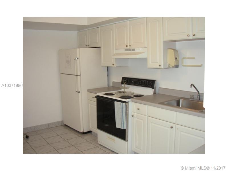 SEVENTEENTH GREEN CONDO - Residential Lease