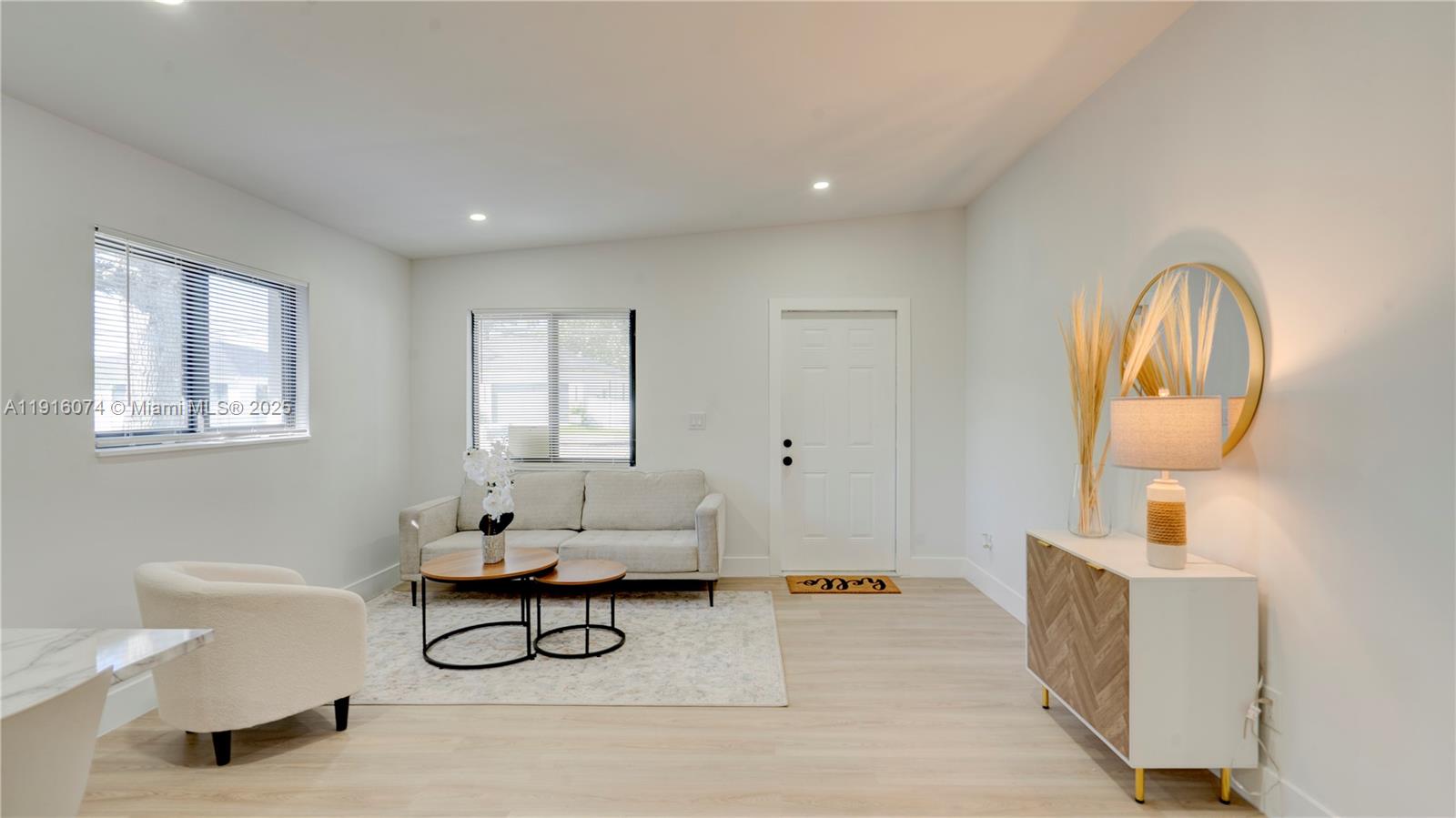 MIDDLE RIVER GARDENS - Residential