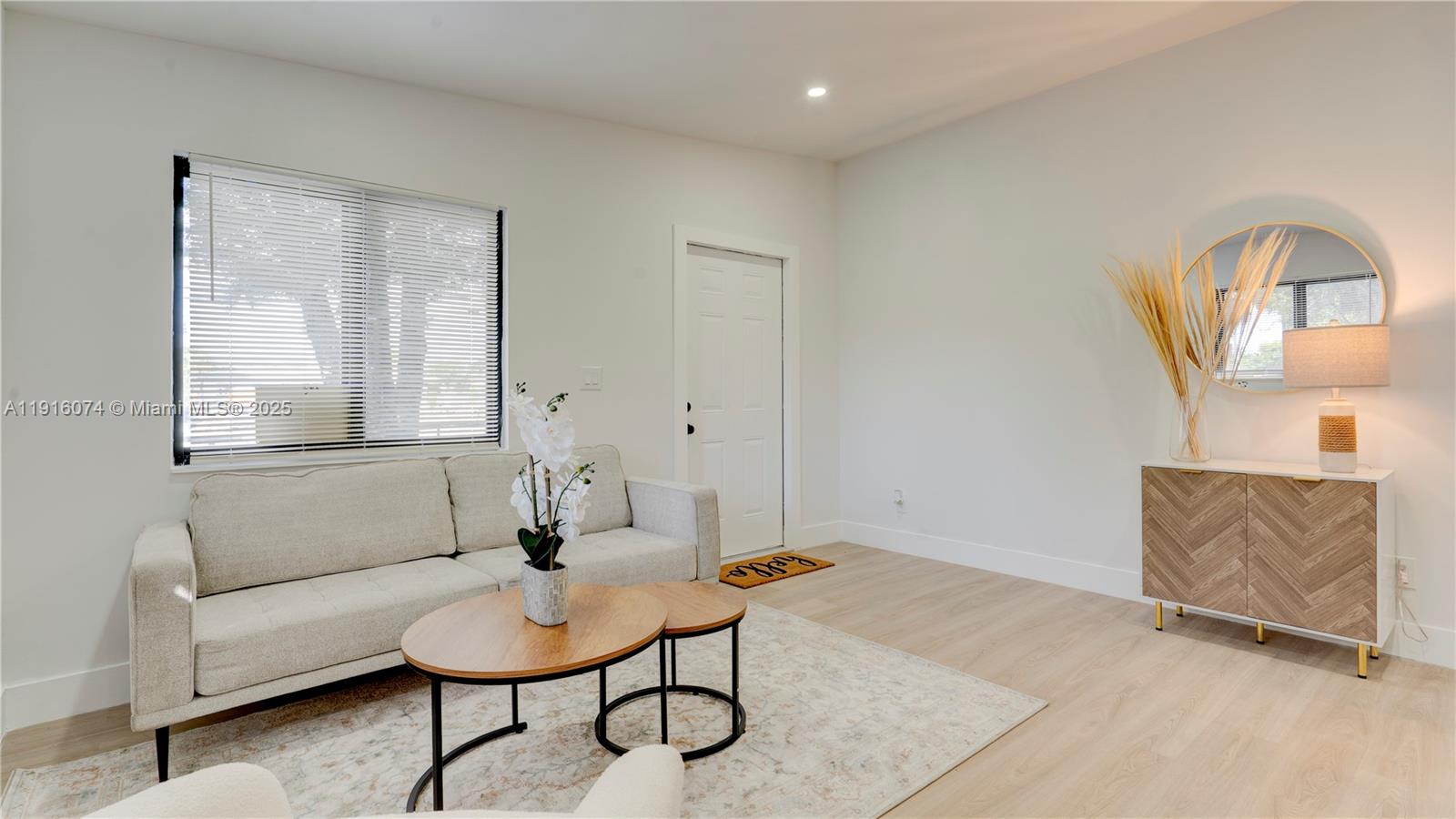 MIDDLE RIVER GARDENS - Residential