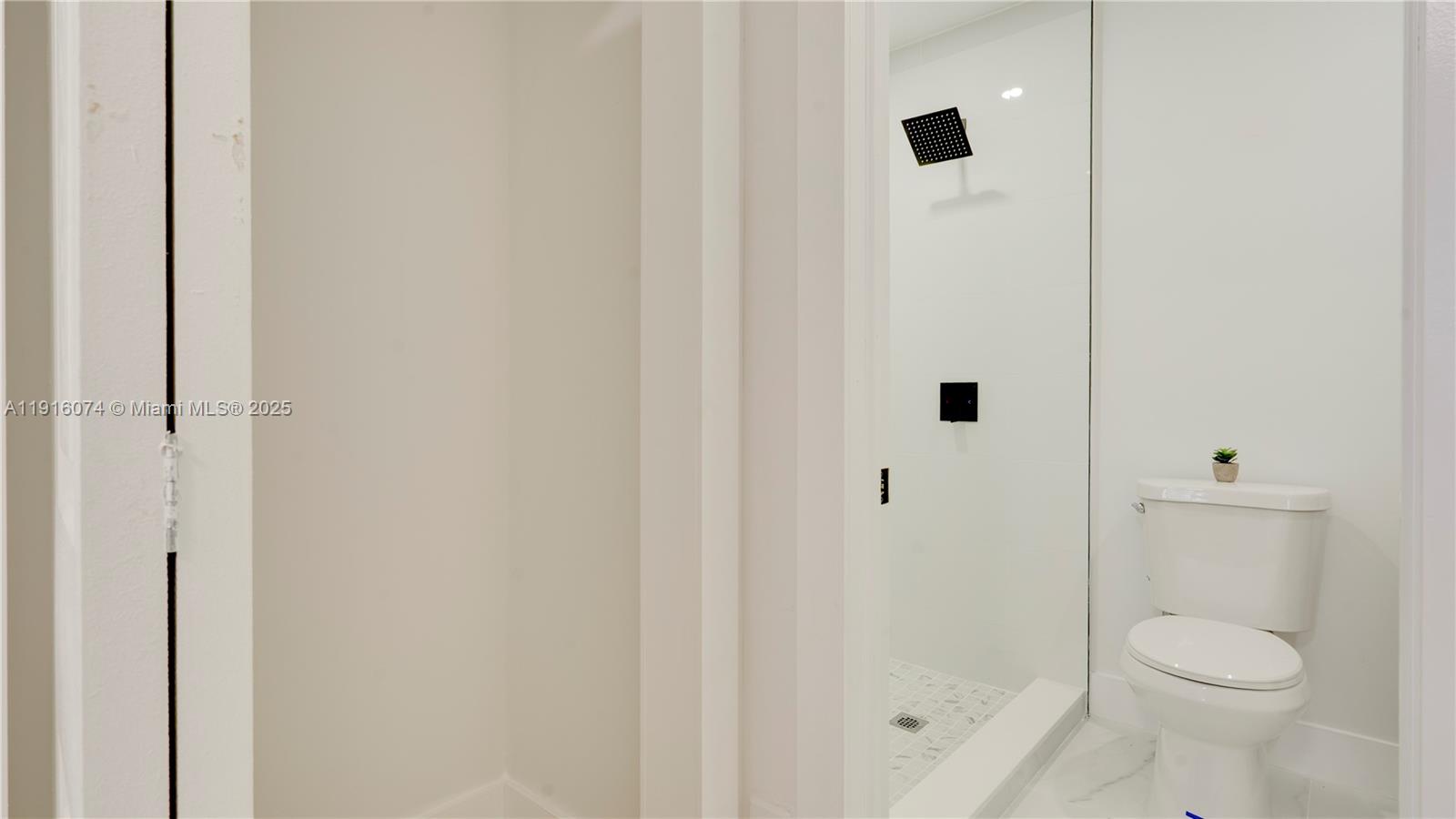 MIDDLE RIVER GARDENS - Residential