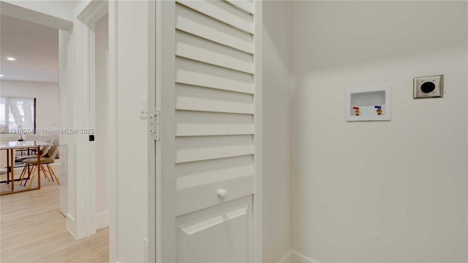 MIDDLE RIVER GARDENS - Residential