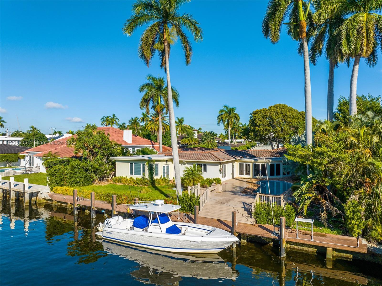 PELICAN ISLE - Residential