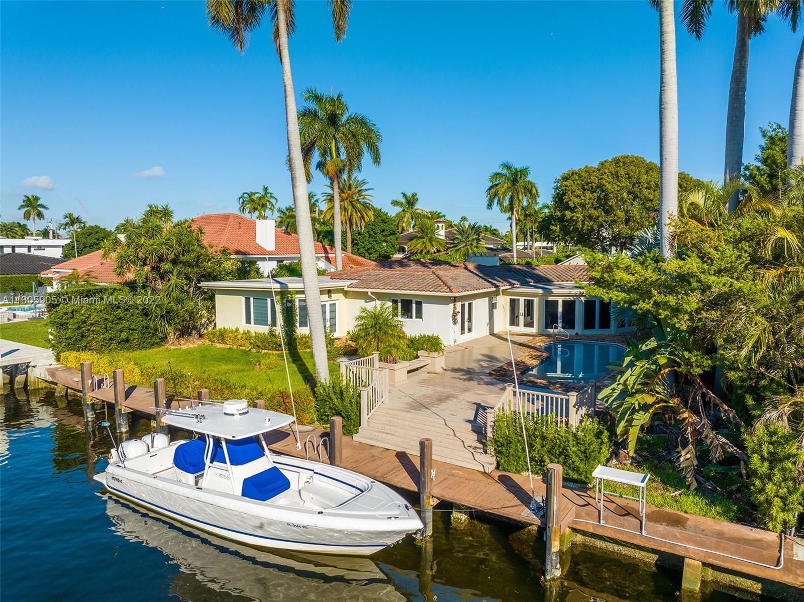 PELICAN ISLE - Residential