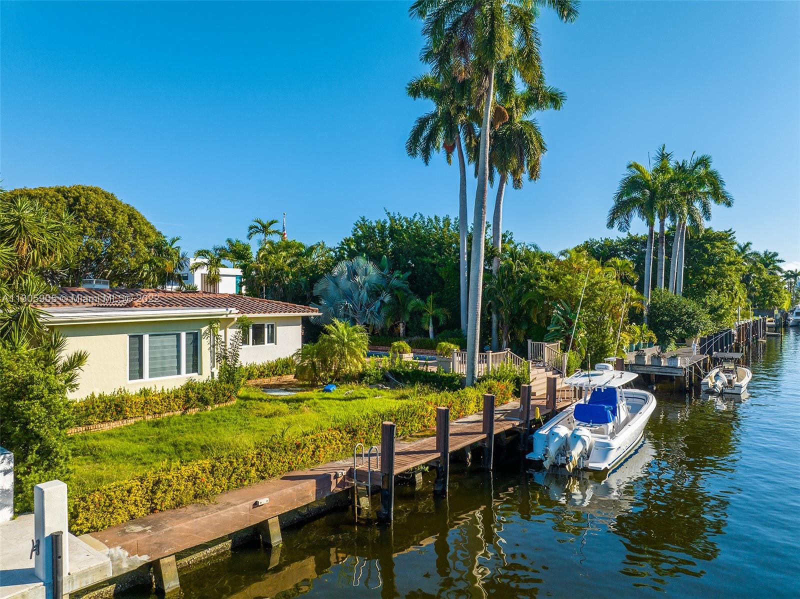 PELICAN ISLE - Residential