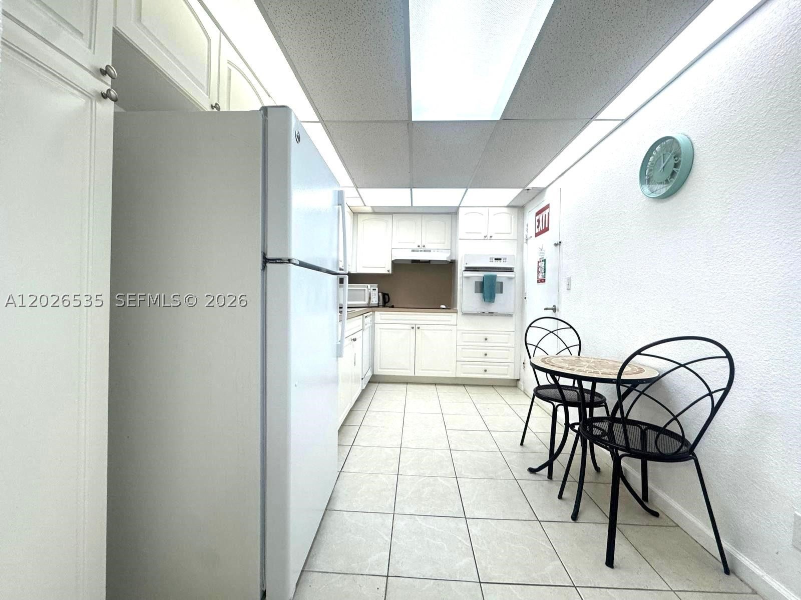 4001 S Ocean Dr 15L