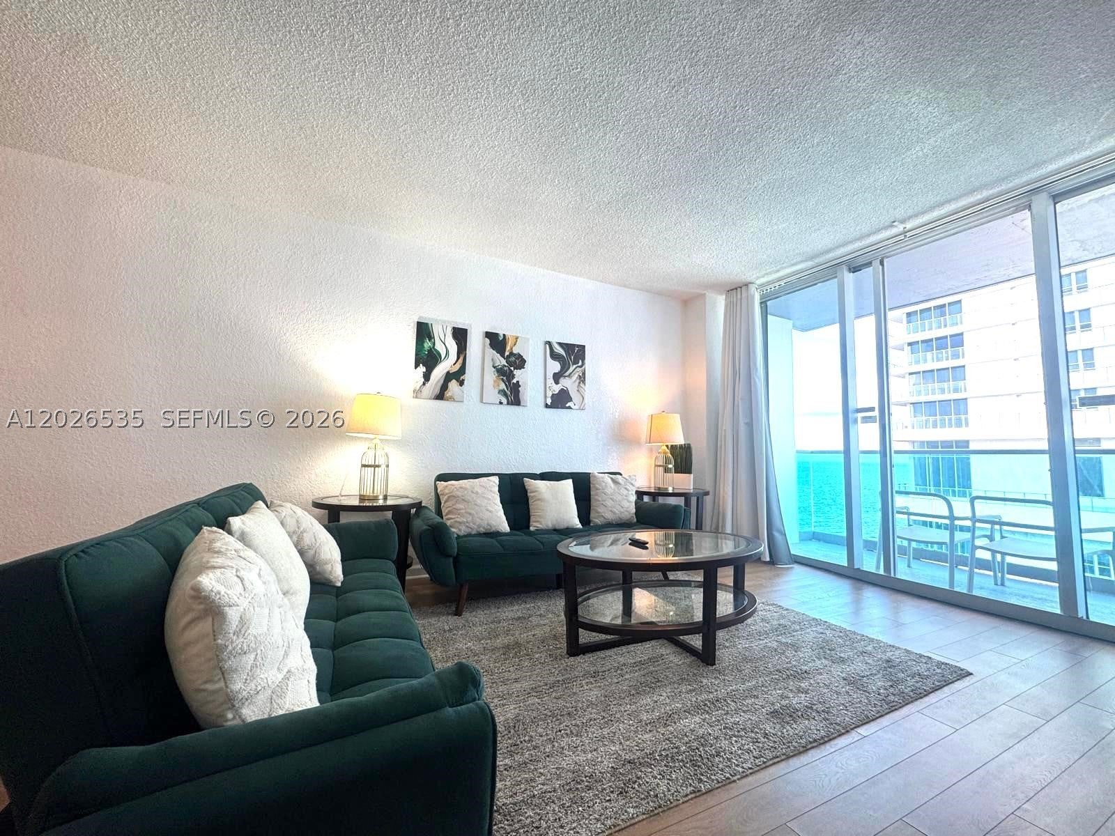 4001 S Ocean Dr 15L