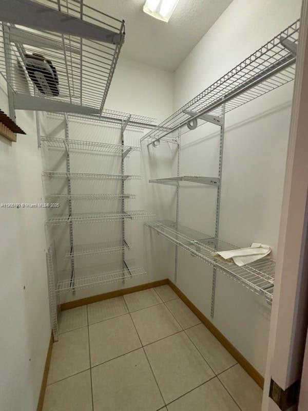 JENSEN PARK ESTATES - Residential Lease