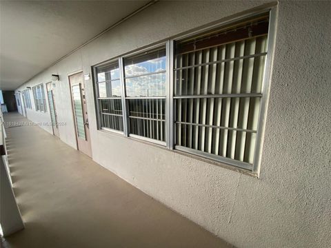 430 Southampton B 430 West Palm Beach FL 33417