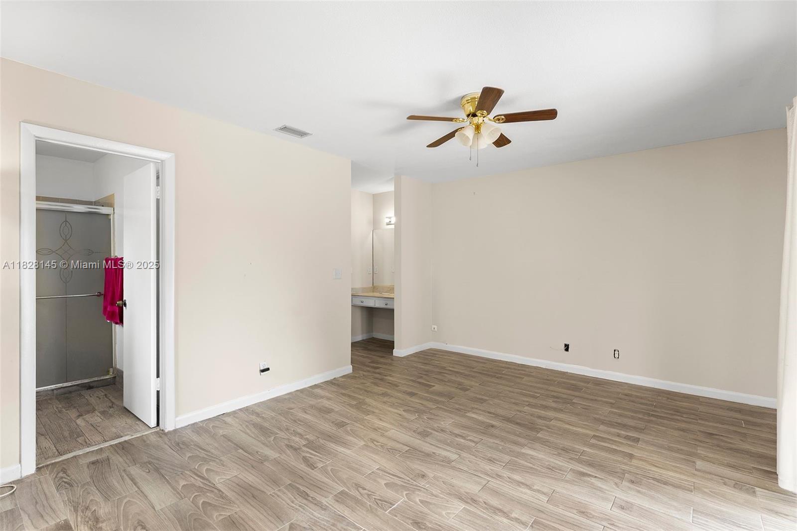 LAKES OF LANTANA PH 2-B - Residential