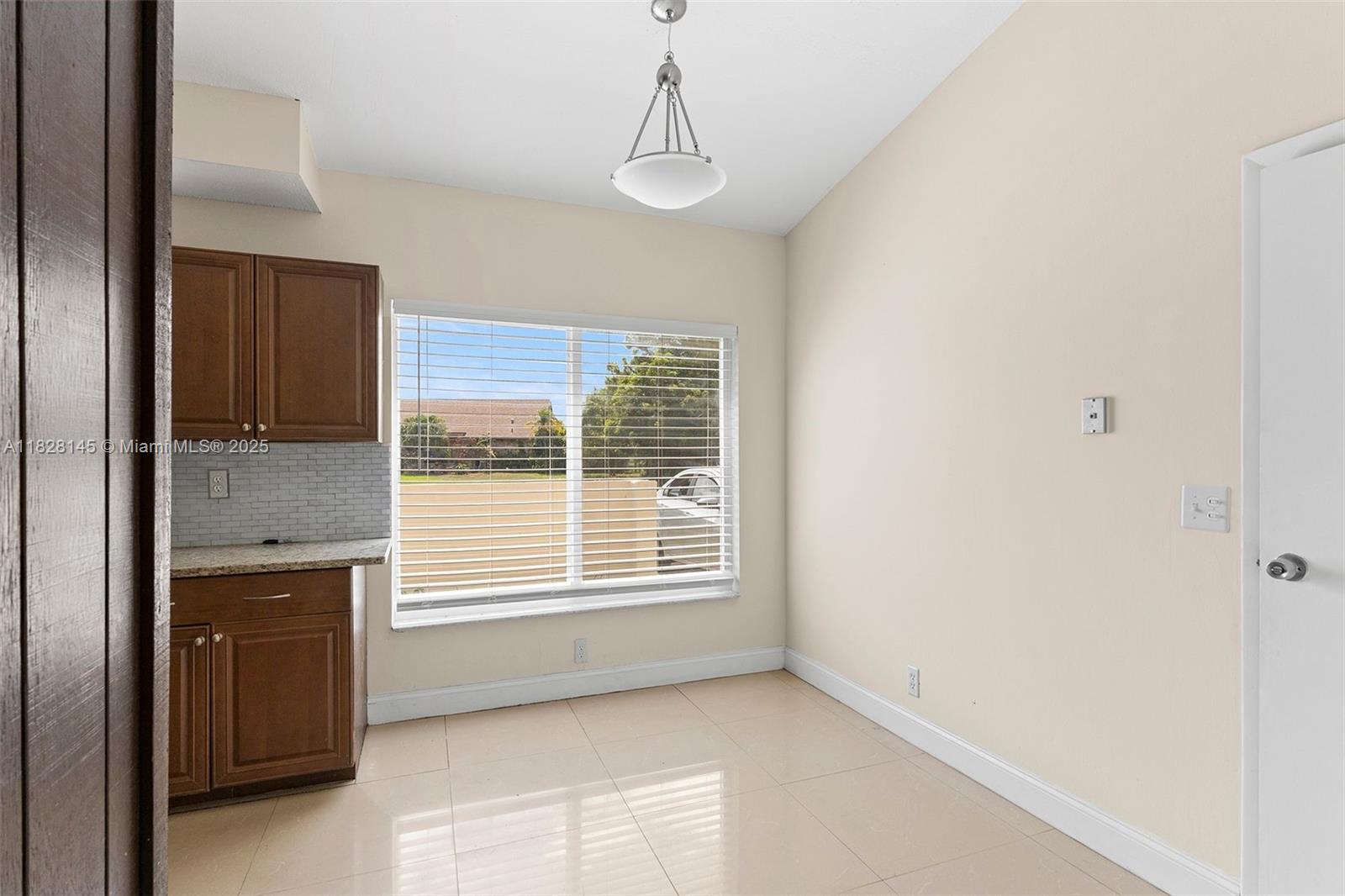 LAKES OF LANTANA PH 2-B - Residential