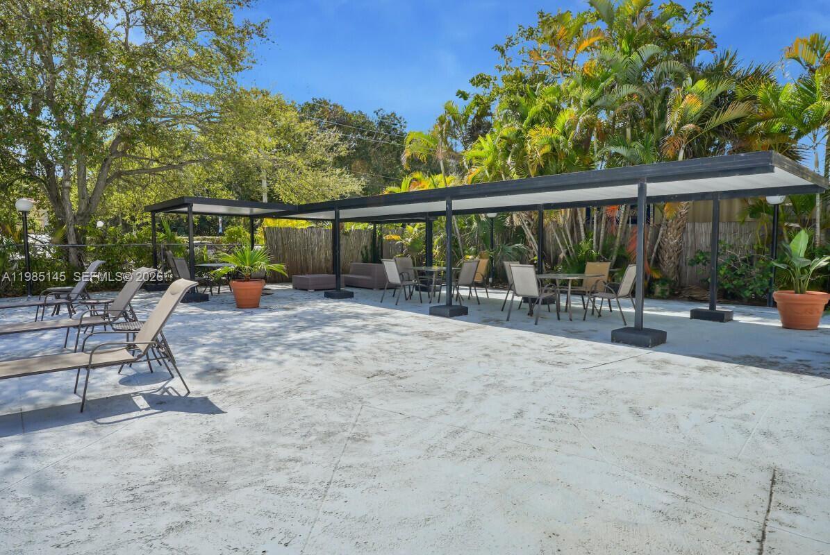 WOODSIDE APTS CONDO - Residential