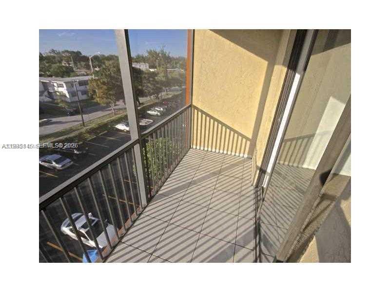 WOODSIDE APTS CONDO - Residential