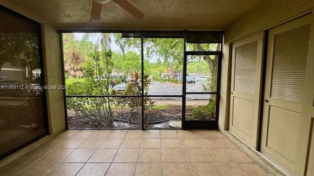 CENTERPOINTE CONDO - Residential Lease