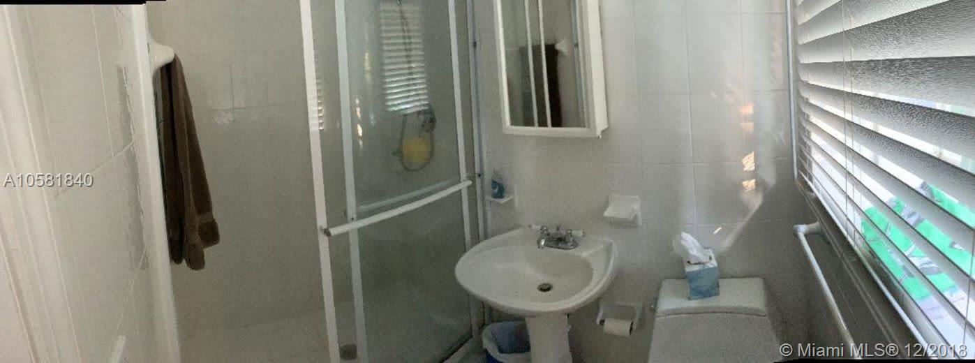 LIGHTHOUSE POINT EXT 2ND - Residential Lease