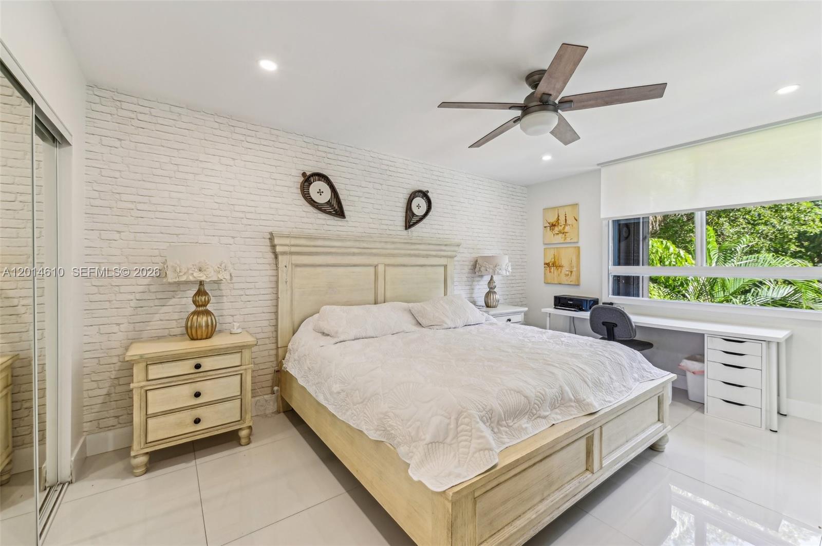KEY COLONY NO 4 CONDO - Residential Lease