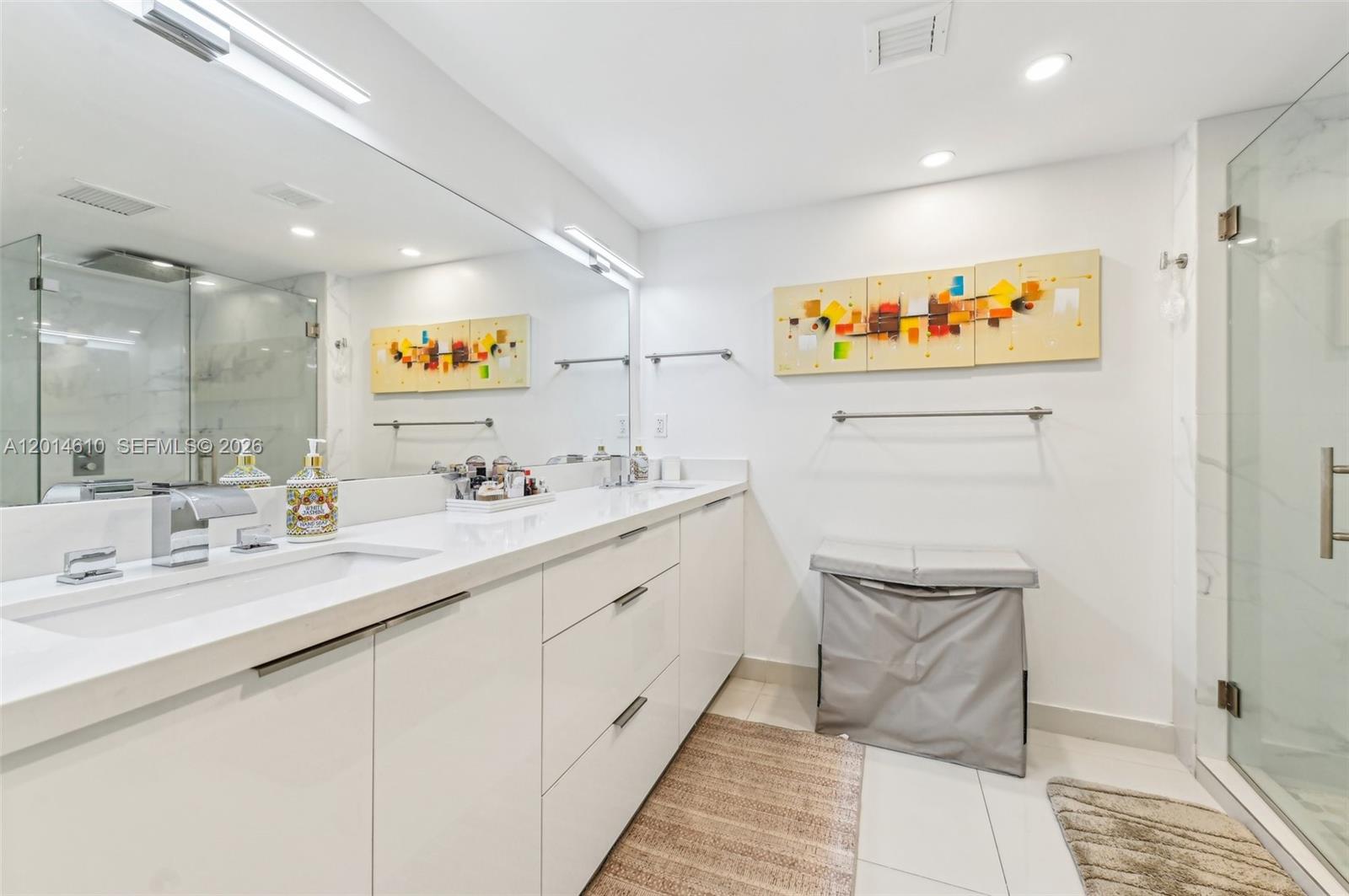 KEY COLONY NO 4 CONDO - Residential Lease