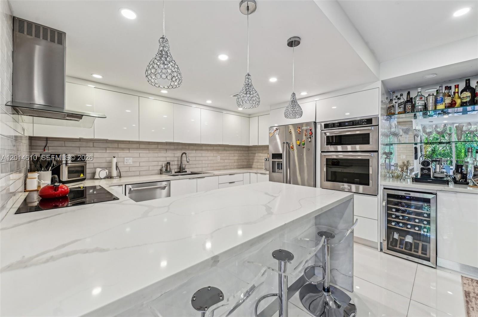KEY COLONY NO 4 CONDO - Residential Lease