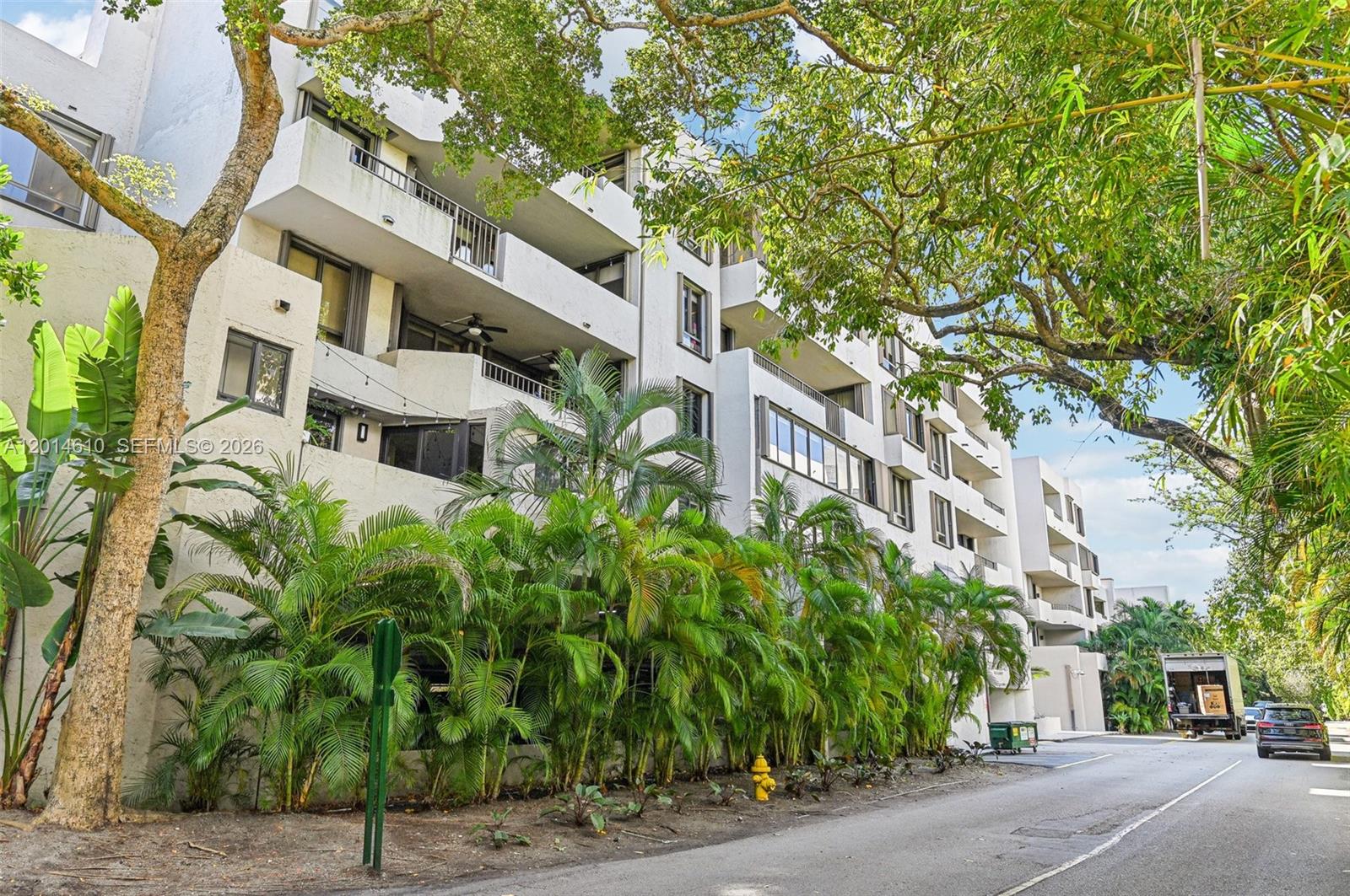 KEY COLONY NO 4 CONDO - Residential Lease