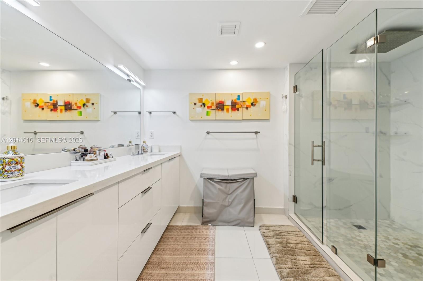 KEY COLONY NO 4 CONDO - Residential Lease
