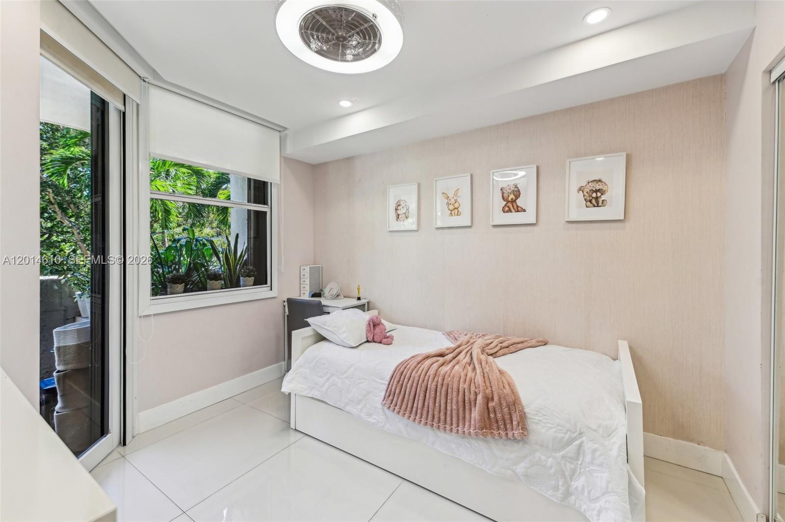 KEY COLONY NO 4 CONDO - Residential Lease
