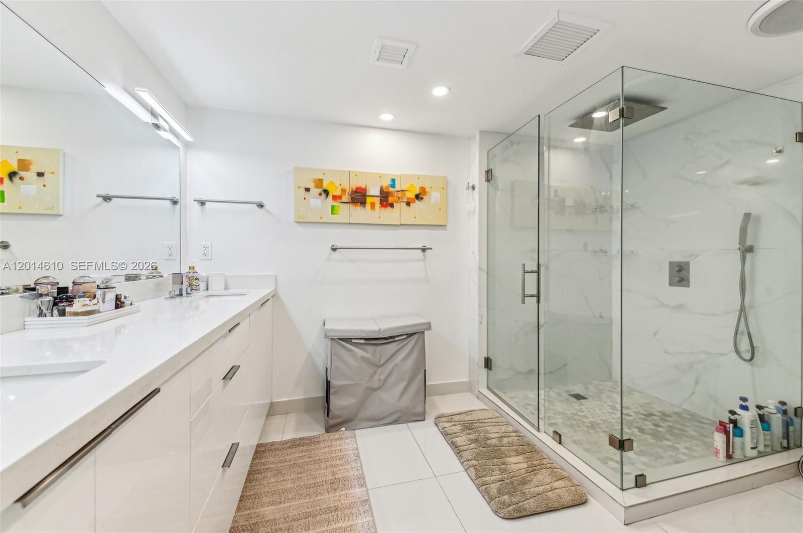 KEY COLONY NO 4 CONDO - Residential Lease