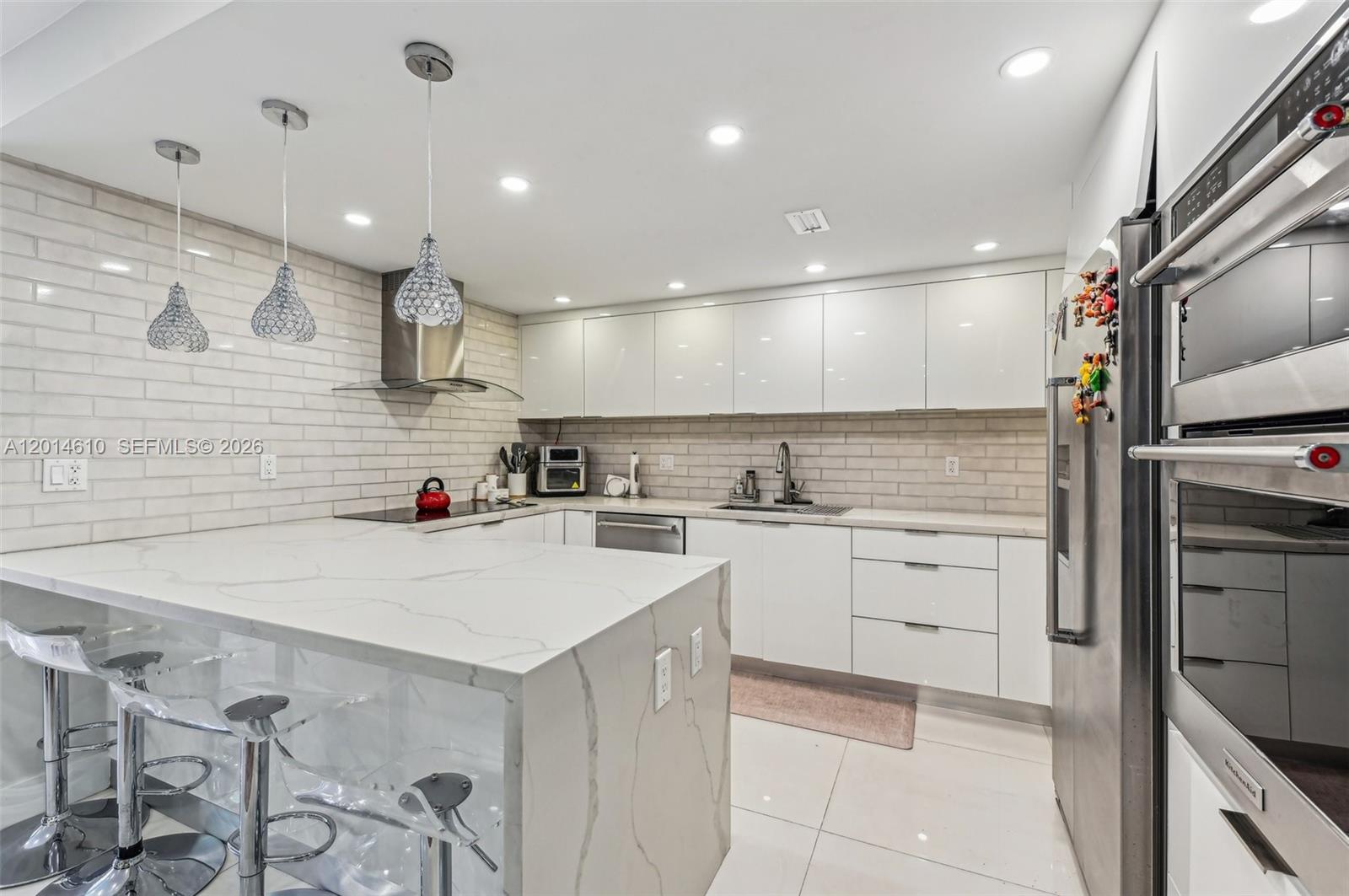 KEY COLONY NO 4 CONDO - Residential Lease