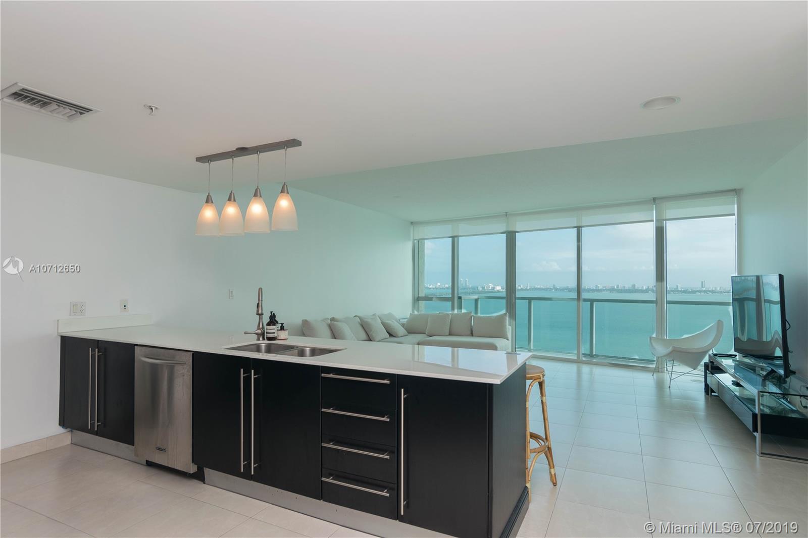 Onyx On The Bay Condo - Residential Lease