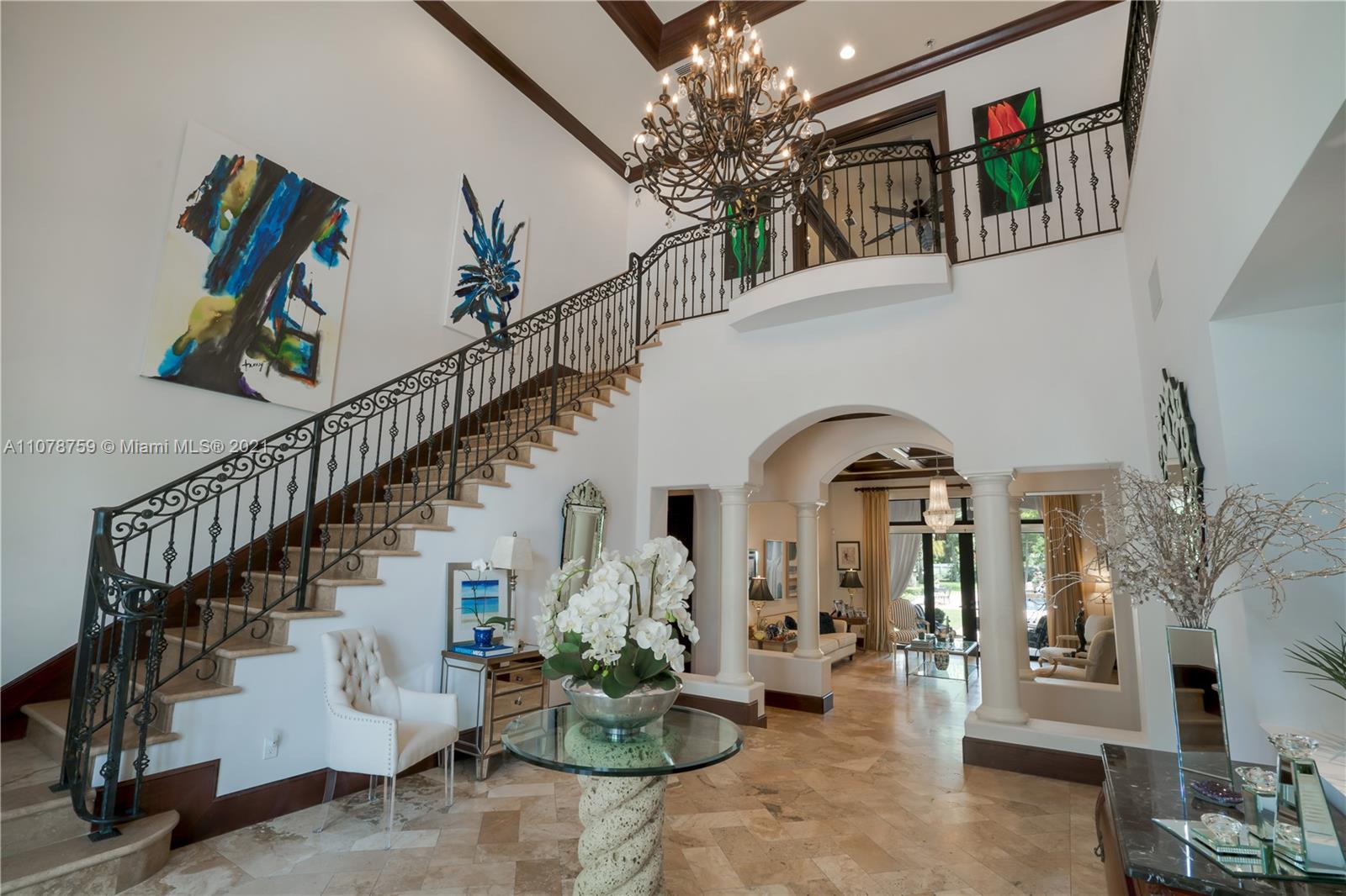 HOLIDAY ESTS - Residential