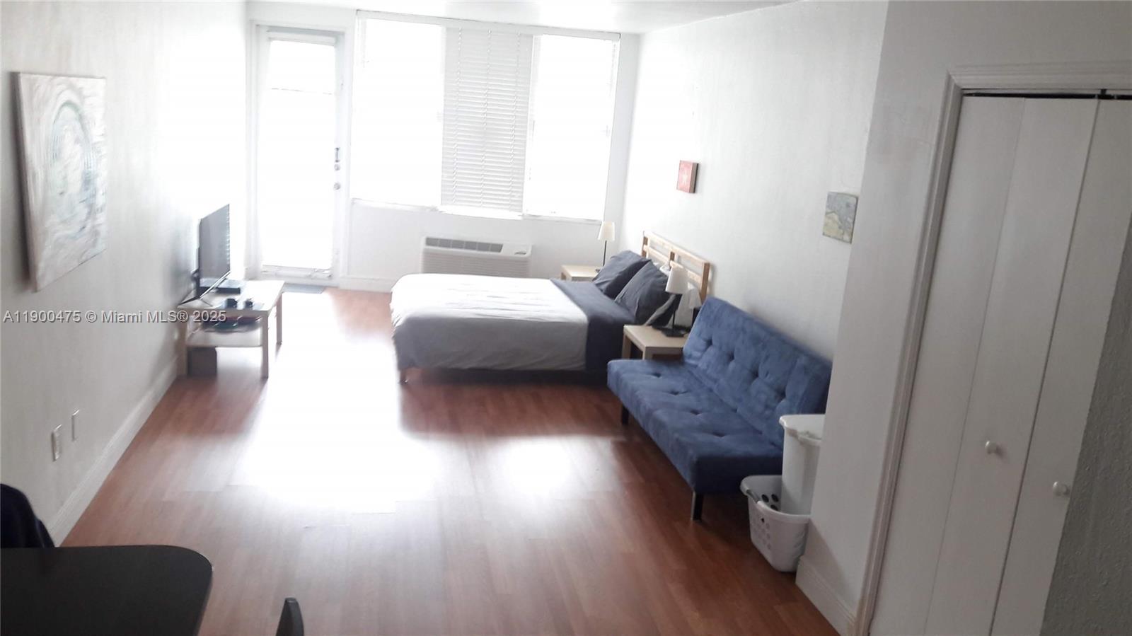 THE LOFTS AT HARDING COND - Residential
